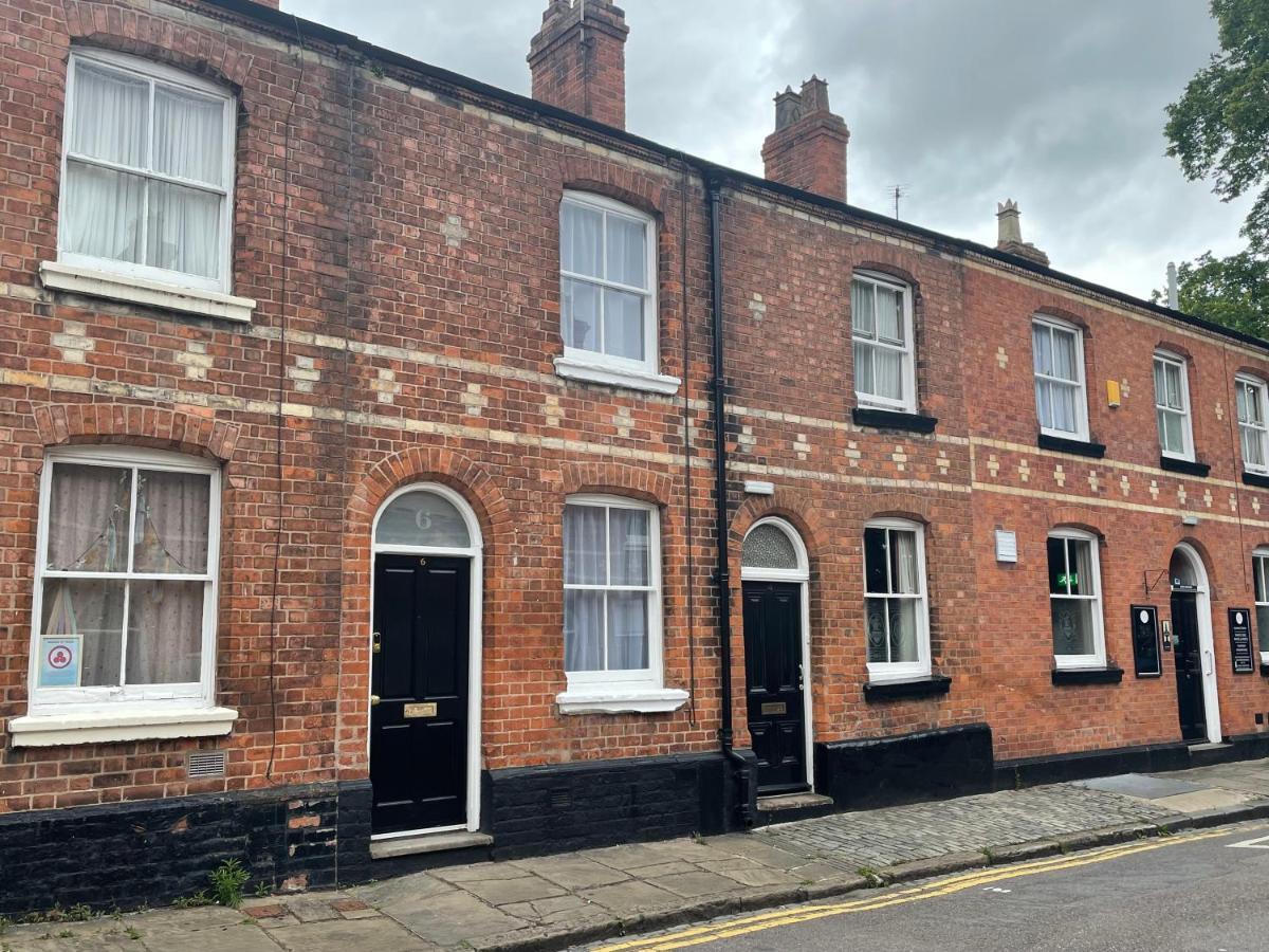 Chester Stays - Lovely 2 Bedroom House In The Heart Of Chester Exterior foto