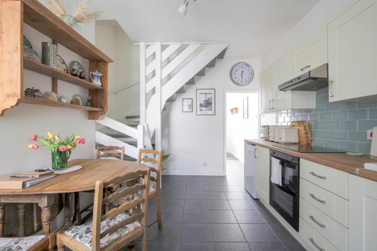 Chester Stays - Lovely 2 Bedroom House In The Heart Of Chester Exterior foto